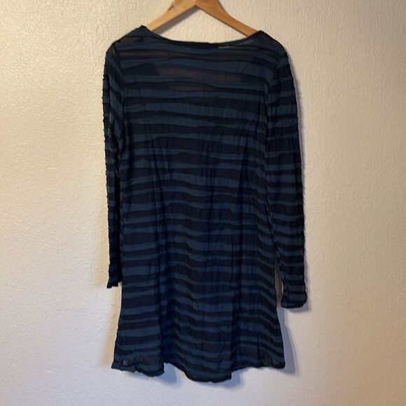 Cut Loose Striped Tunic Small - Picture 6 of 6
